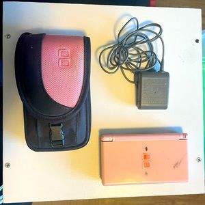 Pink Nintendo DS